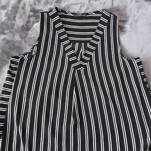 West Kei Black and White Tank